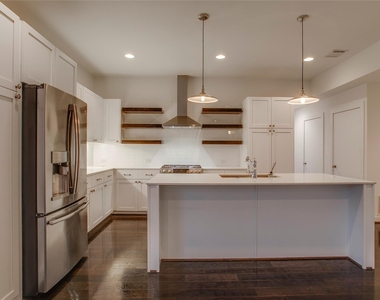 602 Finley Court - Photo Thumbnail 18