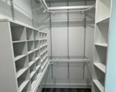 3313 Darion Lane - Photo Thumbnail 19