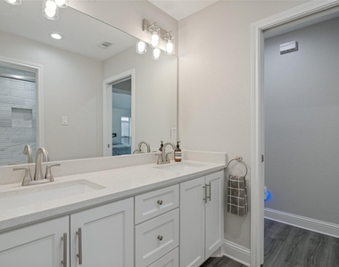 3313 Darion Lane - Photo Thumbnail 22