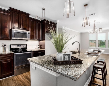2500 King Arthur Boulevard - Photo Thumbnail 2