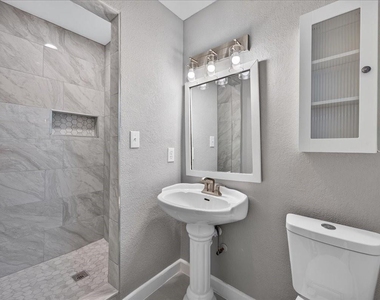 7433 Vallejo Drive - Photo Thumbnail 20
