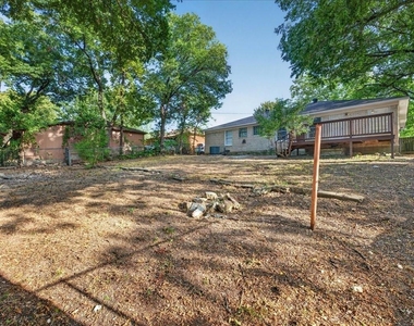 7433 Vallejo Drive - Photo Thumbnail 25