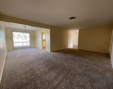4616 Fawn Drive - Photo Thumbnail 14
