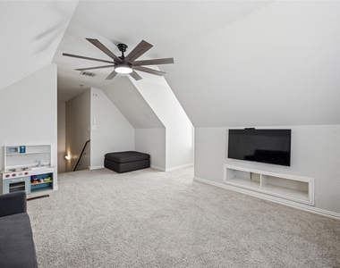 507 Mattie Lane - Photo Thumbnail 17