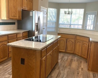 4581 Hinton Drive - Photo Thumbnail 1