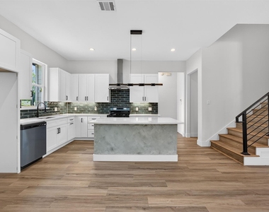 2701 S Jones Street - Photo Thumbnail 25