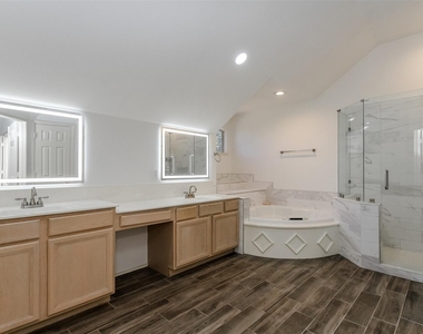 204 Forest Lane - Photo Thumbnail 26
