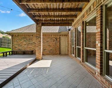 3316 Lexington Avenue - Photo Thumbnail 36