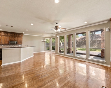 3316 Lexington Avenue - Photo Thumbnail 1