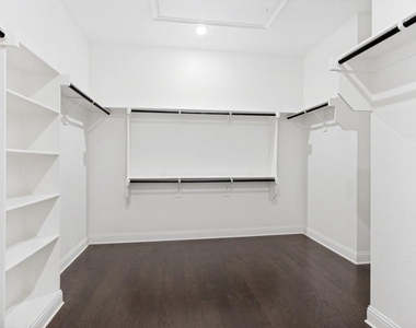 2240 Laurel Ridge Road - Photo Thumbnail 16