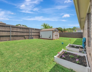 6354 Stonewater Bend Trail - Photo Thumbnail 19