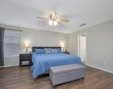 6354 Stonewater Bend Trail - Photo Thumbnail 7