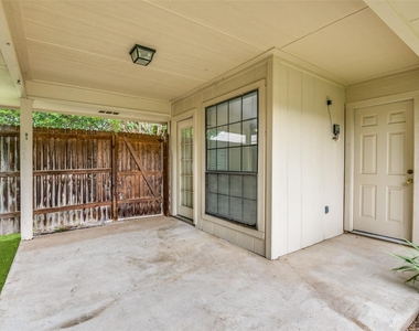 2108 Promontory Point - Photo Thumbnail 22