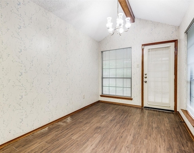 2108 Promontory Point - Photo Thumbnail 10