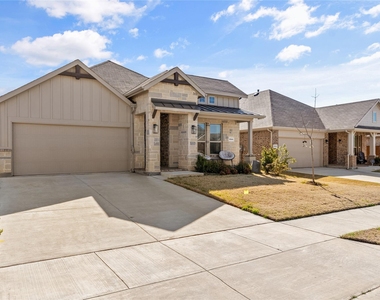 5505 Cypress Point Drive - Photo Thumbnail 23