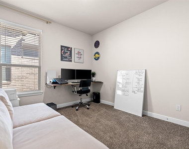5505 Cypress Point Drive - Photo Thumbnail 21