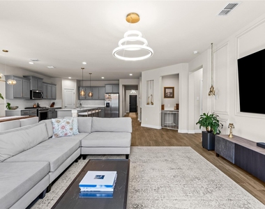 5505 Cypress Point Drive - Photo Thumbnail 1