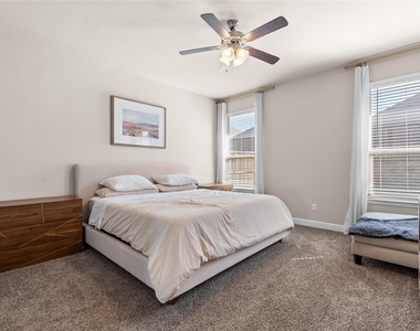 5505 Cypress Point Drive - Photo Thumbnail 14
