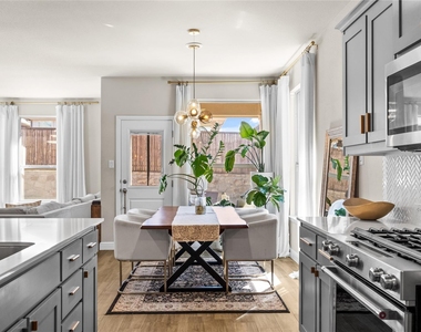 5505 Cypress Point Drive - Photo Thumbnail 9