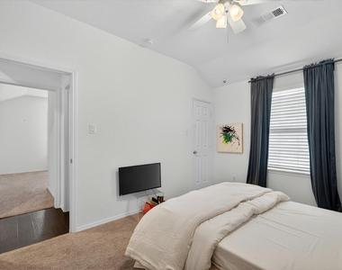 1809 6th Street - Photo Thumbnail 21
