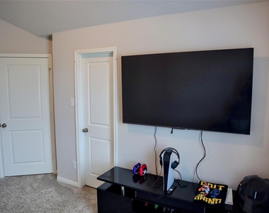 7024 Llano Drive - Photo Thumbnail 30