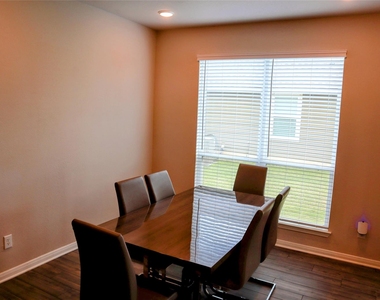 7024 Llano Drive - Photo Thumbnail 15