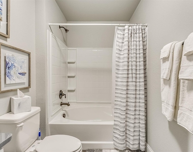 4020 Sheraton Road - Photo Thumbnail 15