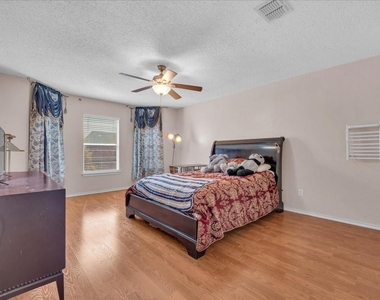 6610 Beryl Drive - Photo Thumbnail 22
