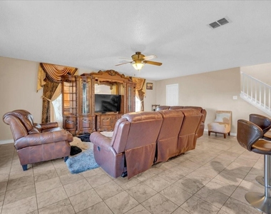6610 Beryl Drive - Photo Thumbnail 7