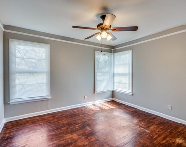 2841 Scruggs Park Drive - Photo Thumbnail 8