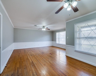2841 Scruggs Park Drive - Photo Thumbnail 2