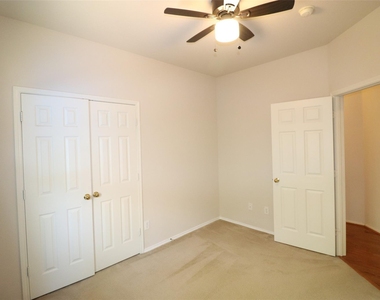 7901 Stonehaven Lane - Photo Thumbnail 27