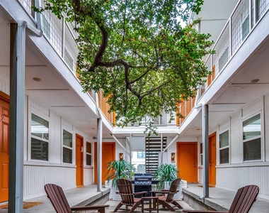 4927 San Jacinto Street - Photo Thumbnail 1
