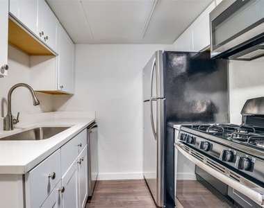 4927 San Jacinto Street - Photo Thumbnail 4