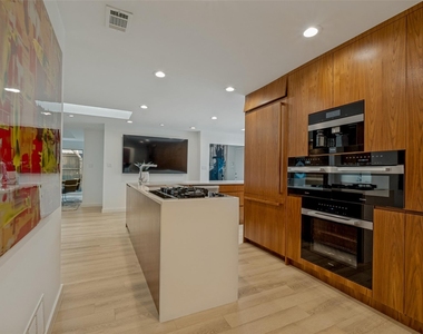 6418 Covecreek Place - Photo Thumbnail 13
