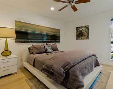 6418 Covecreek Place - Photo Thumbnail 24