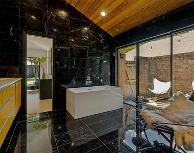 6418 Covecreek Place - Photo Thumbnail 19