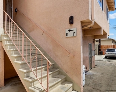 408 N Electric - Photo Thumbnail 14