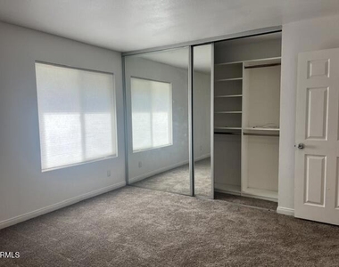 2758 Bolker Drive - Photo Thumbnail 9
