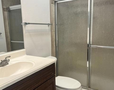 2758 Bolker Drive - Photo Thumbnail 11