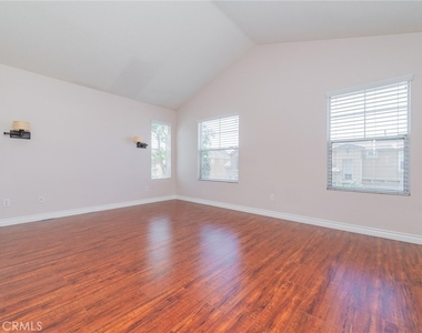 14136 Visions Drive - Photo Thumbnail 25