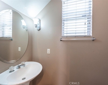 14136 Visions Drive - Photo Thumbnail 35