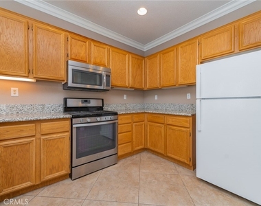 14136 Visions Drive - Photo Thumbnail 8
