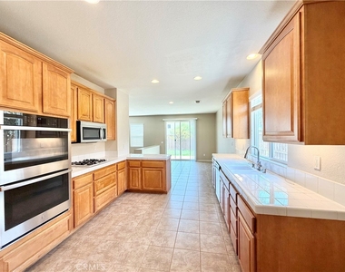 36367 Sicily Lane - Photo Thumbnail 14