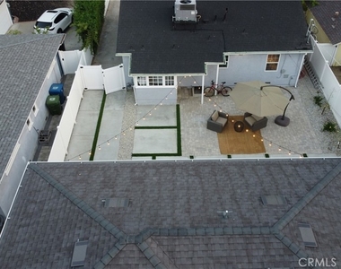 21233 Lopez Street - Photo Thumbnail 16