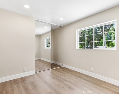 21233 Lopez Street - Photo Thumbnail 13