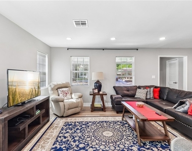 21235 Lopez Street - Photo Thumbnail 6
