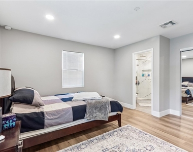 21235 Lopez Street - Photo Thumbnail 14