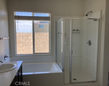 2446 Lugar Hermoso Court - Photo Thumbnail 13