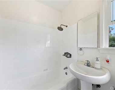 3907 Edgehill Drive - Photo Thumbnail 27